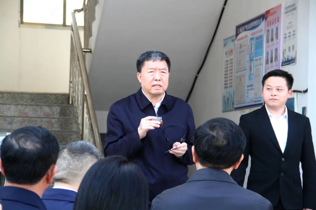 省政协党组书记、主席毛万春调研湖南ld体育(中国)官方网站-LD sport桑植白茶有限公司 省政协党组书记、主席毛万春调研湖南ld体育(中国)官方网站-LD sport桑植白茶有限公司